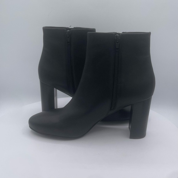Jeffery Campbell Prianka Black Leather Booties Size 9.5 NWT - Picture 7 of 13